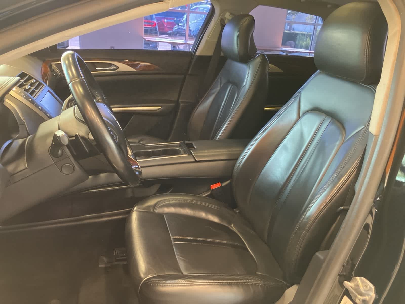 Thumbnail: 2016 Lincoln MKZ - 13