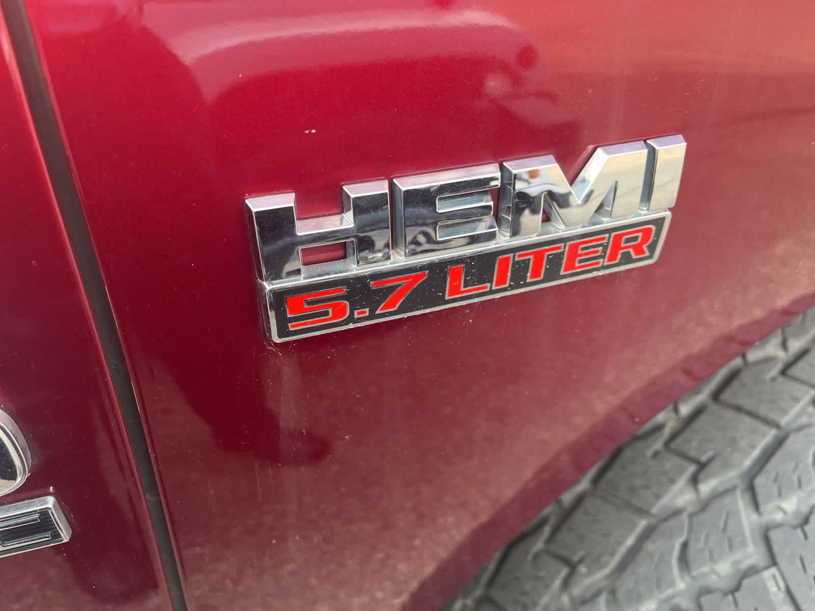 Thumbnail: 2019 RAM 1500 Classic - 17
