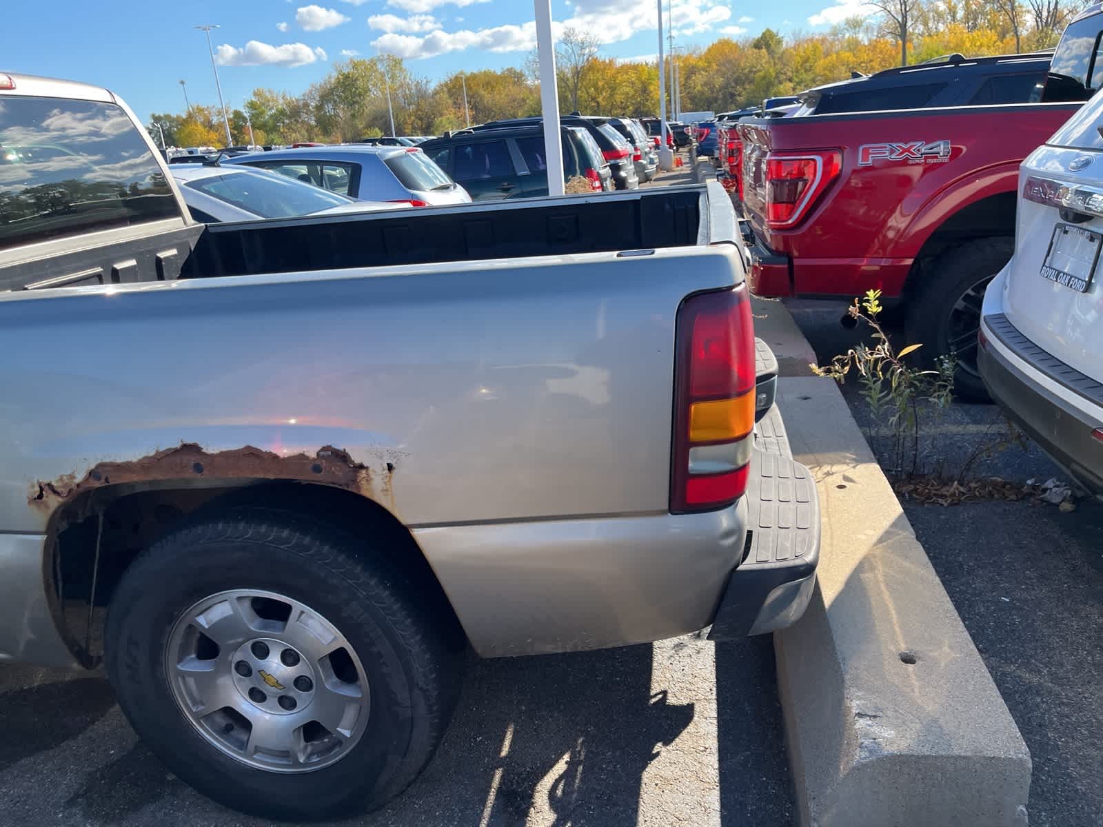 Thumbnail: 1999 GMC Sierra 1500 - 11