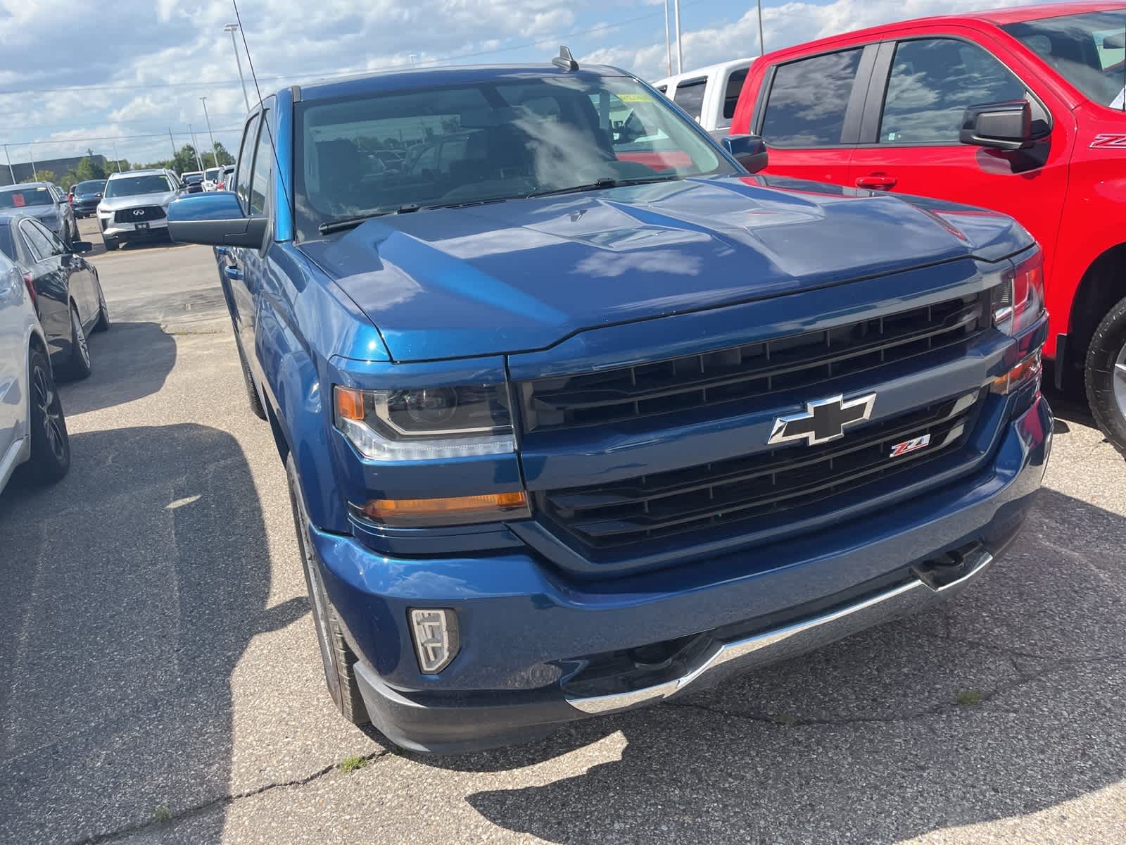 Thumbnail: 2018 Chevrolet Silverado 1500 - 20
