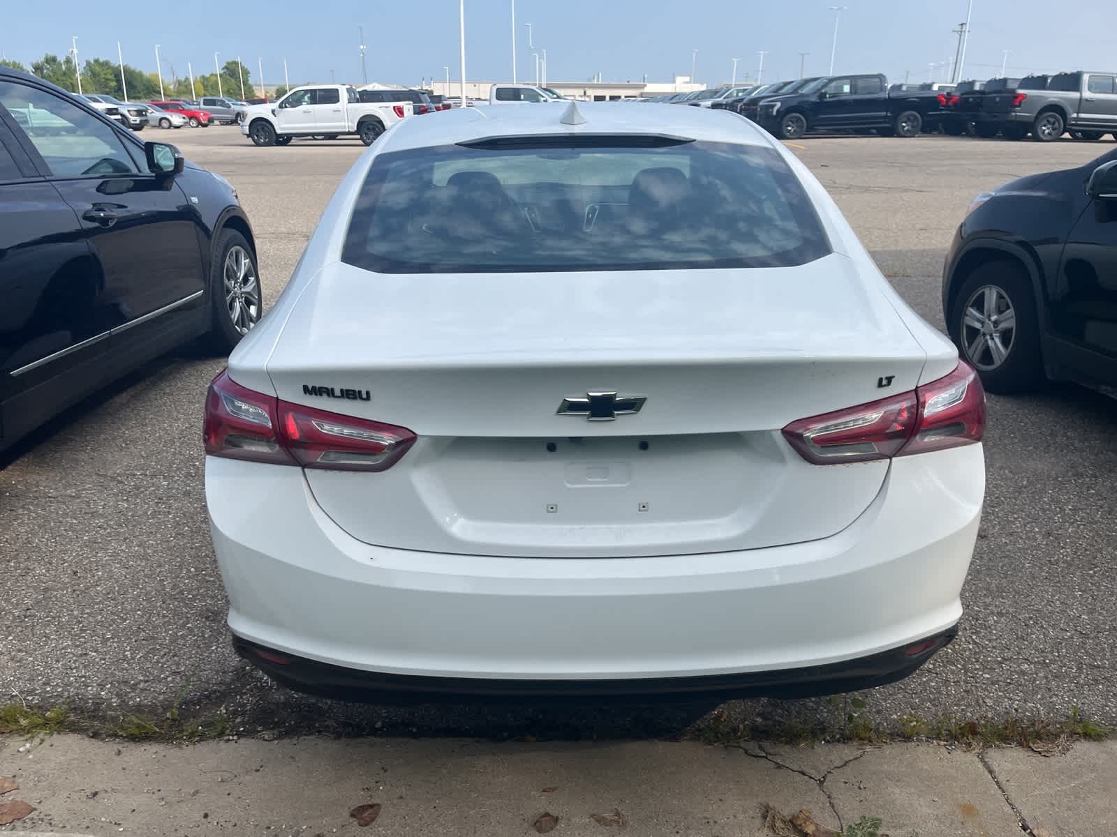 Thumbnail: 2023 Chevrolet Malibu - 11