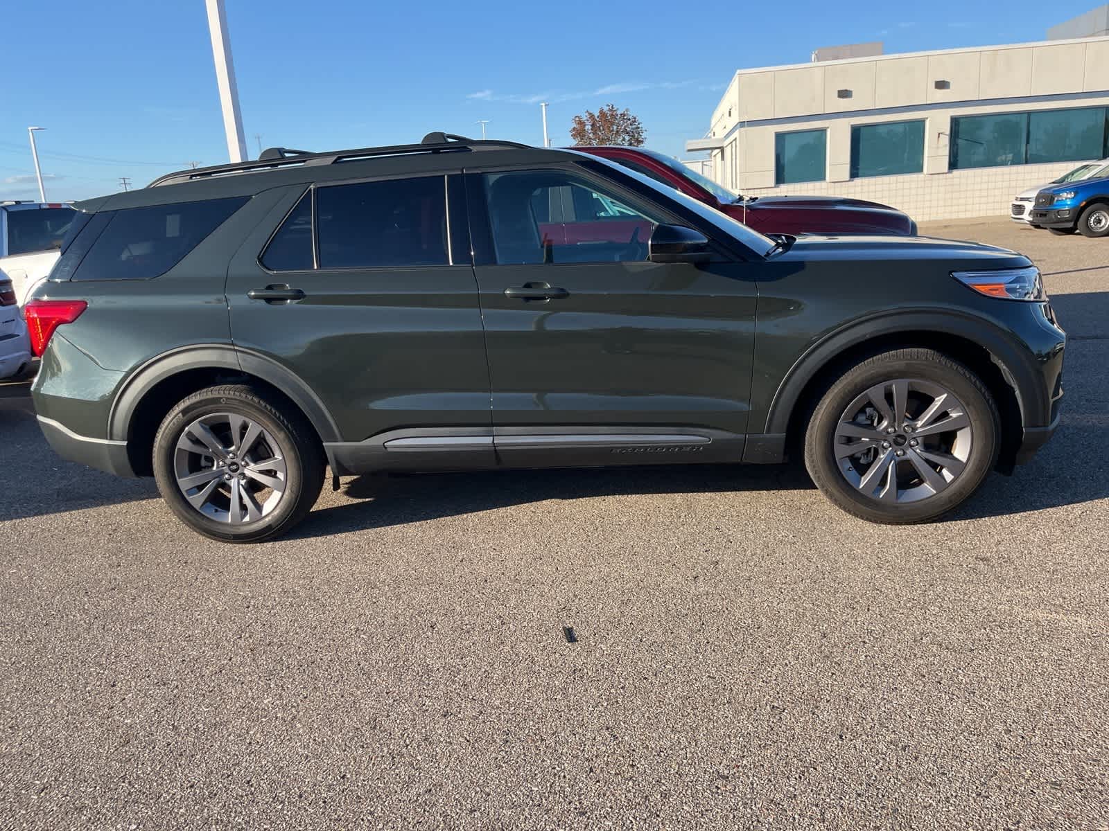 Thumbnail: 2023 Ford Explorer - 17