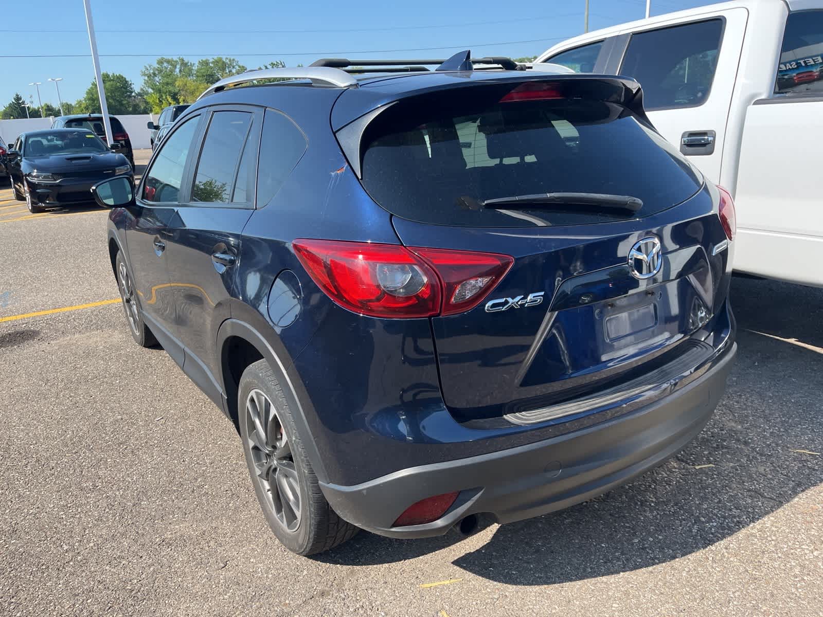 Thumbnail: 2016 Mazda CX-5 - 11