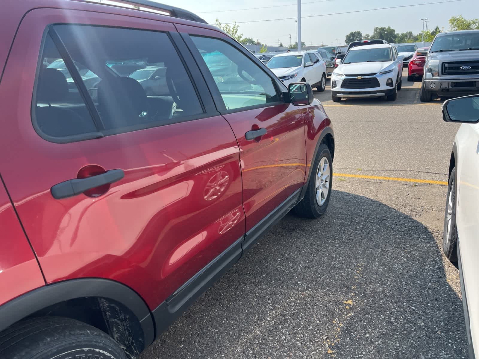 Thumbnail: 2013 Ford Explorer - 15