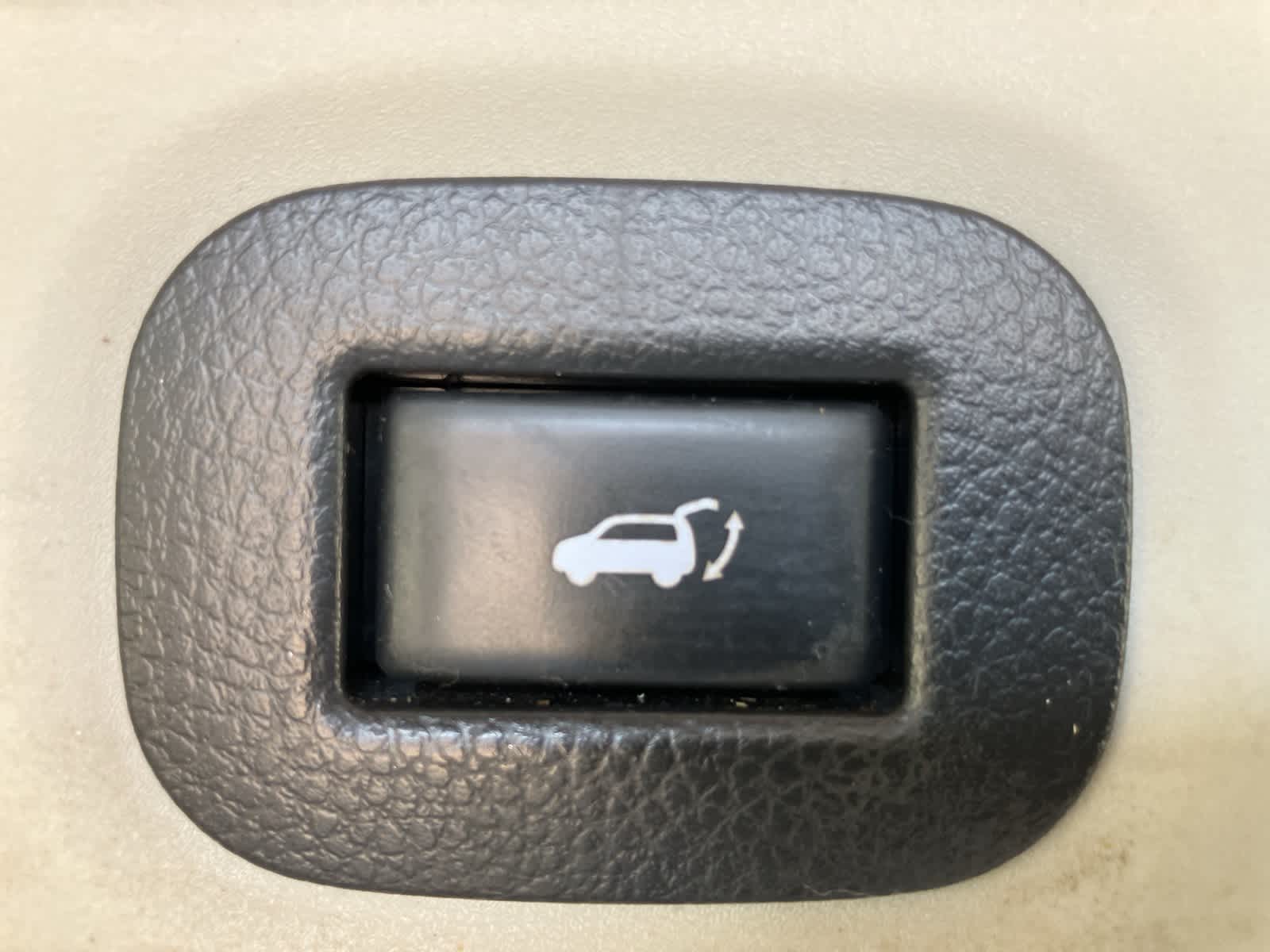 Thumbnail: 2018 Nissan Rogue - 27