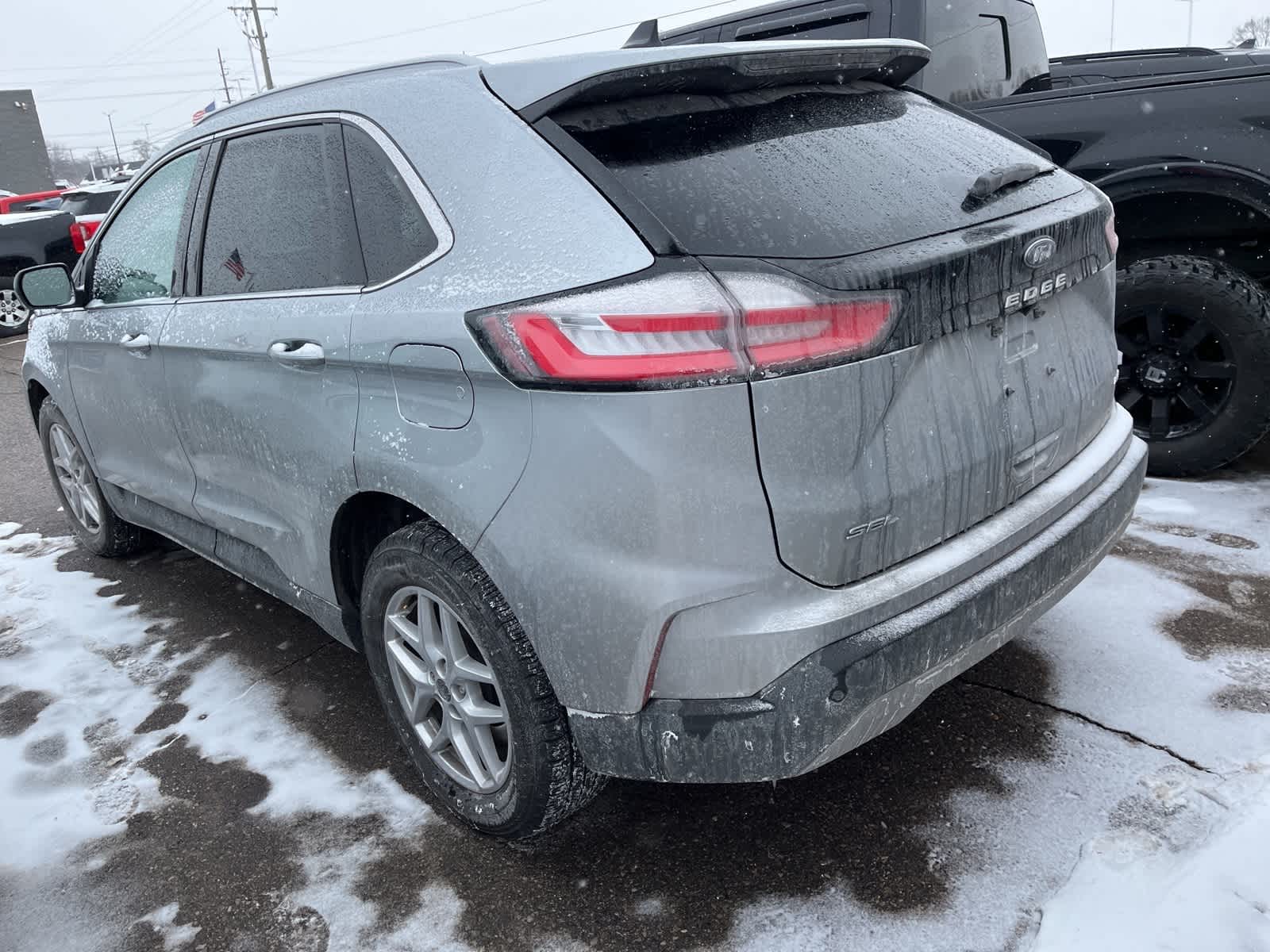 Thumbnail: 2023 Ford Edge - 9