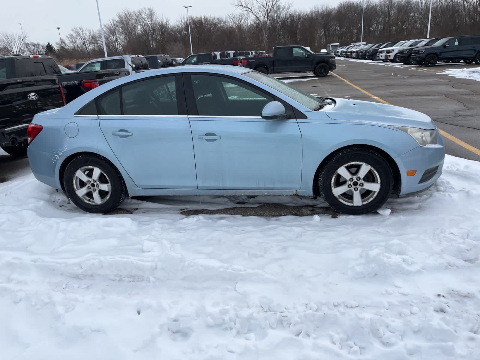 Thumbnail: 2012 Chevrolet Cruze - 16