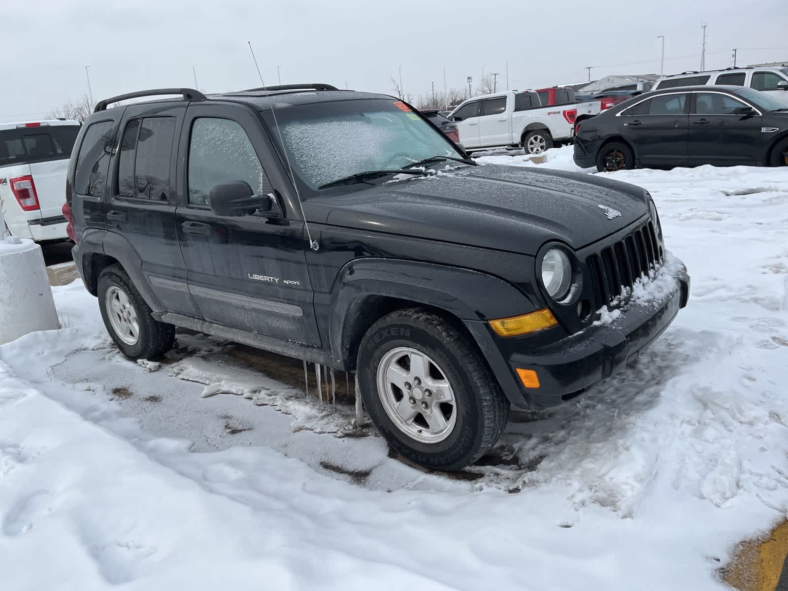 Thumbnail: 2006 Jeep Liberty - 17