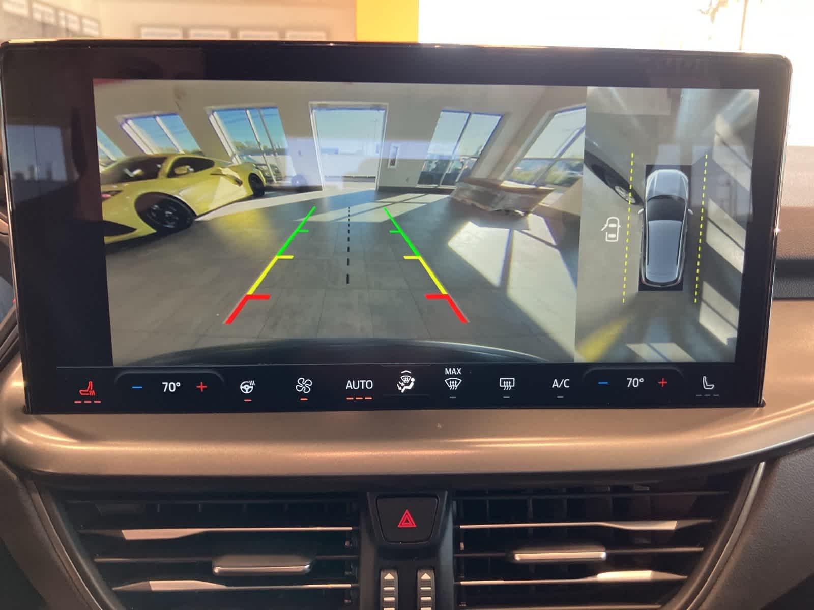 Thumbnail: 2023 Ford Escape - 20