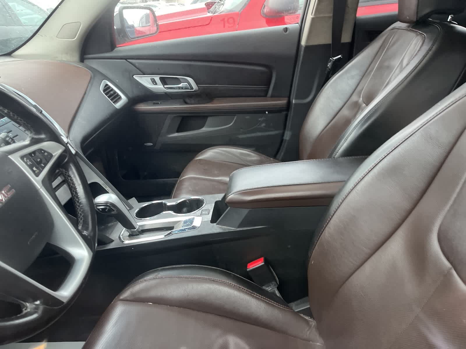 Thumbnail: 2015 GMC Terrain - 27