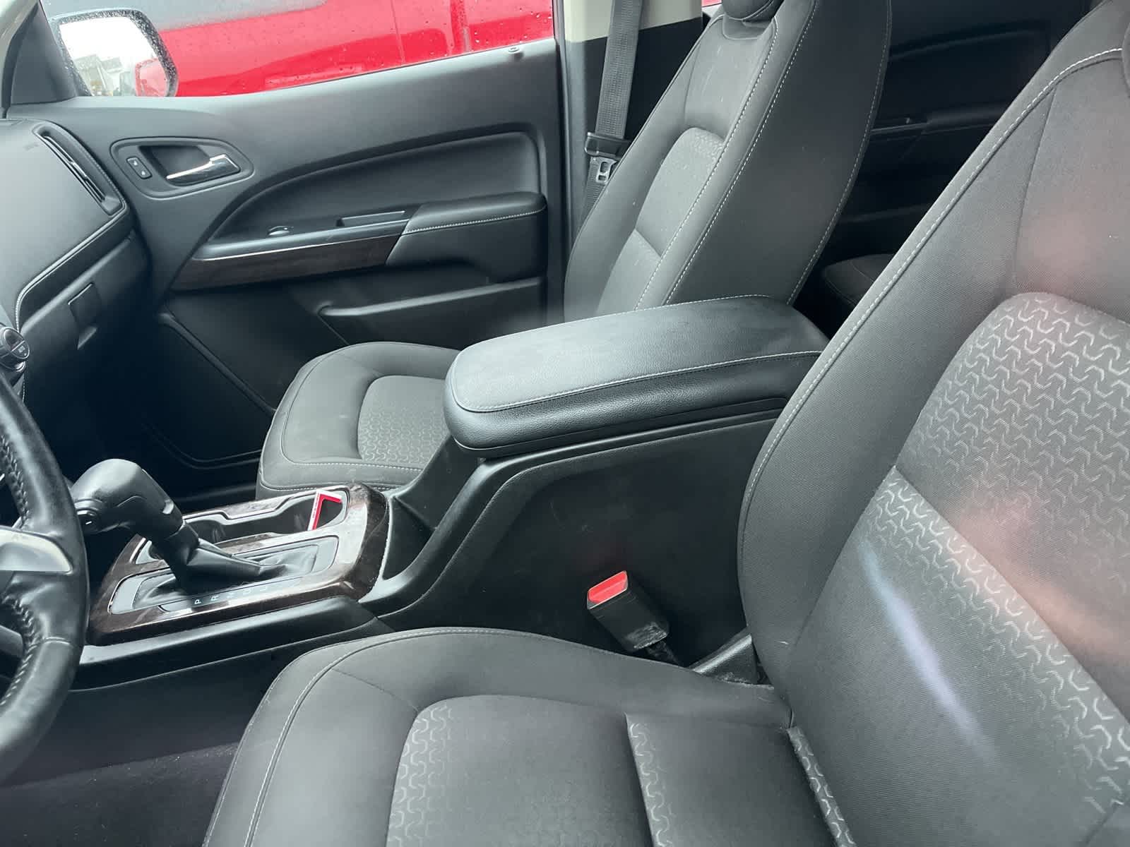 Thumbnail: 2020 GMC Canyon - 30