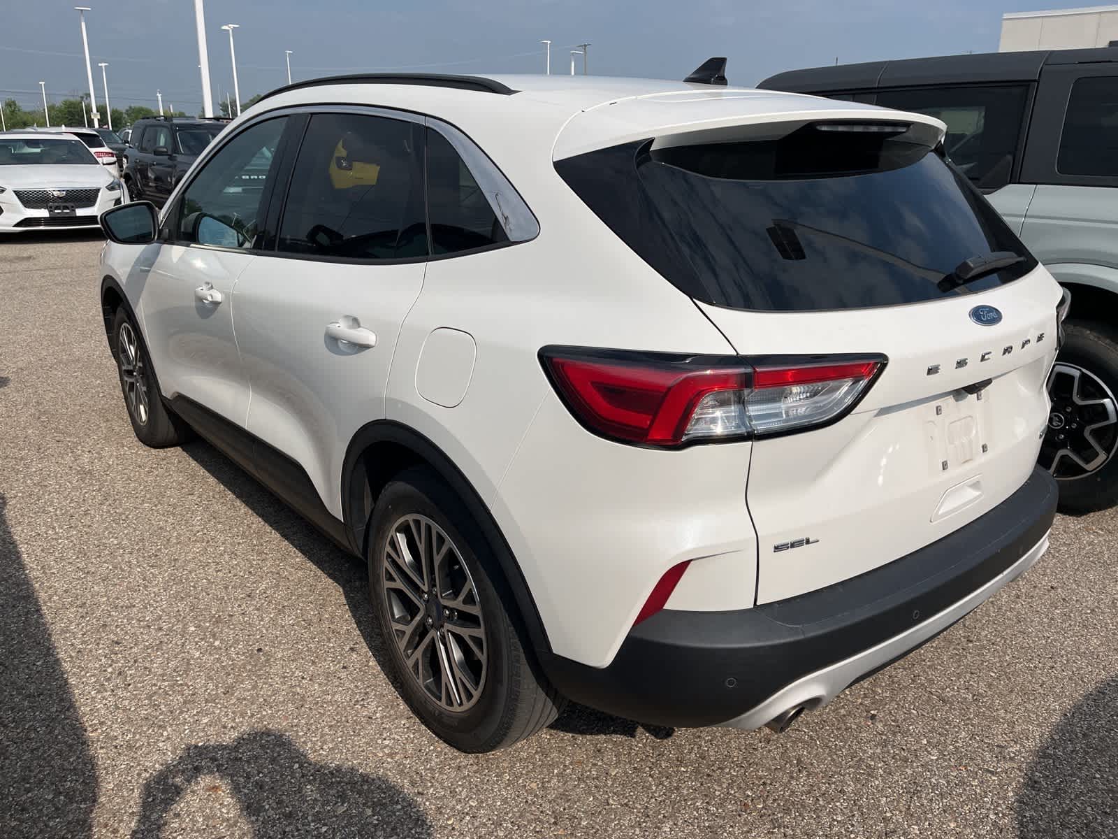 Thumbnail: 2020 Ford Escape - 9
