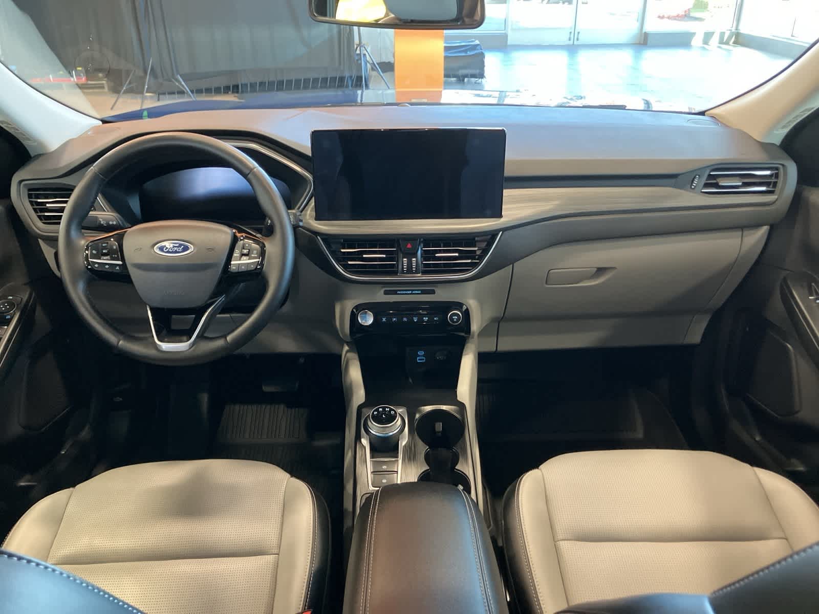 Thumbnail: 2023 Ford Escape - 24