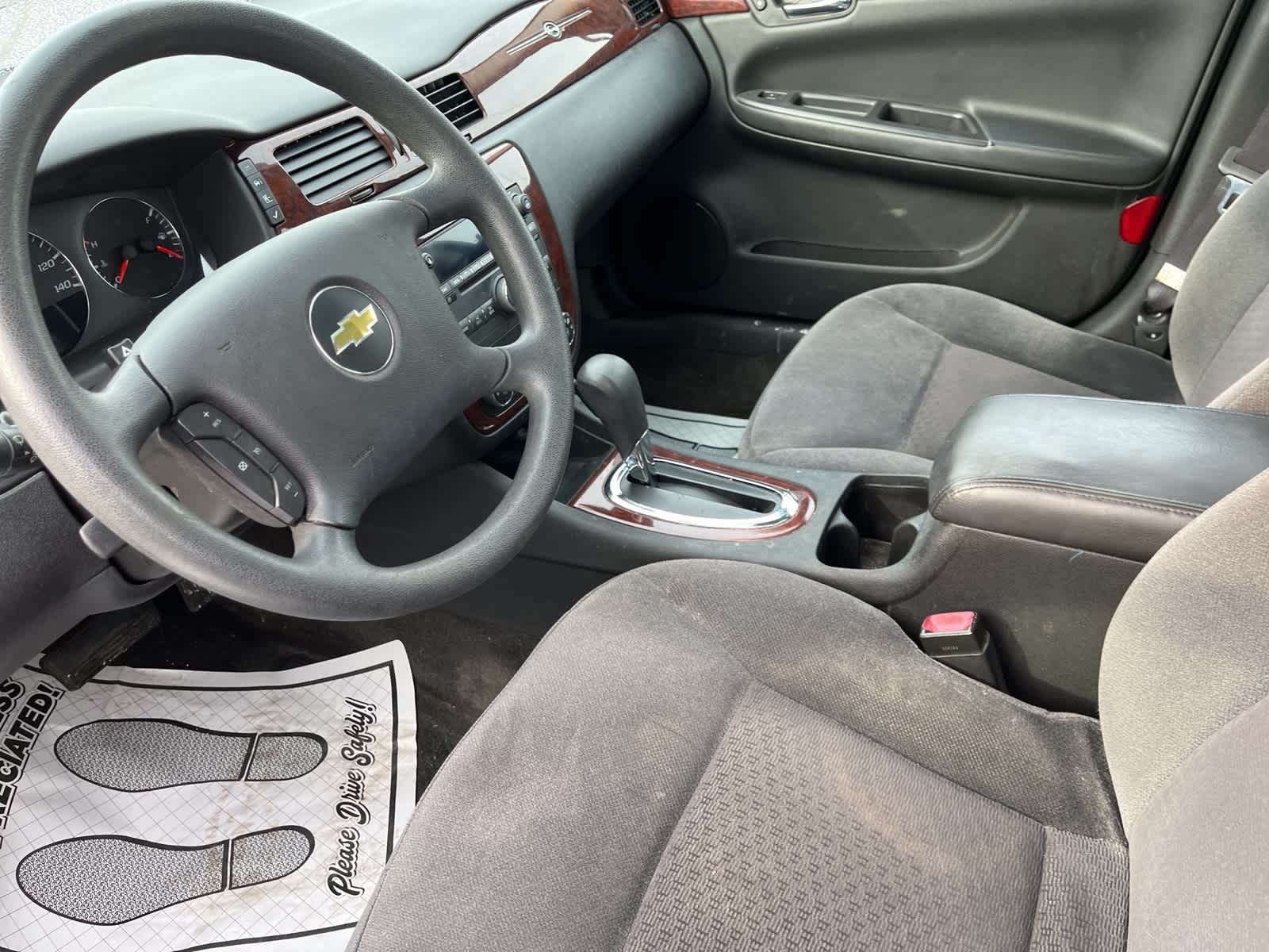 Thumbnail: 2009 Chevrolet Impala - 24