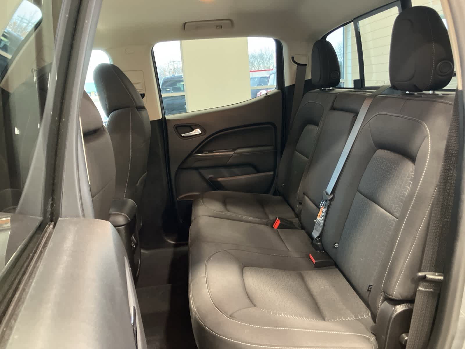 Thumbnail: 2020 GMC Canyon - 32