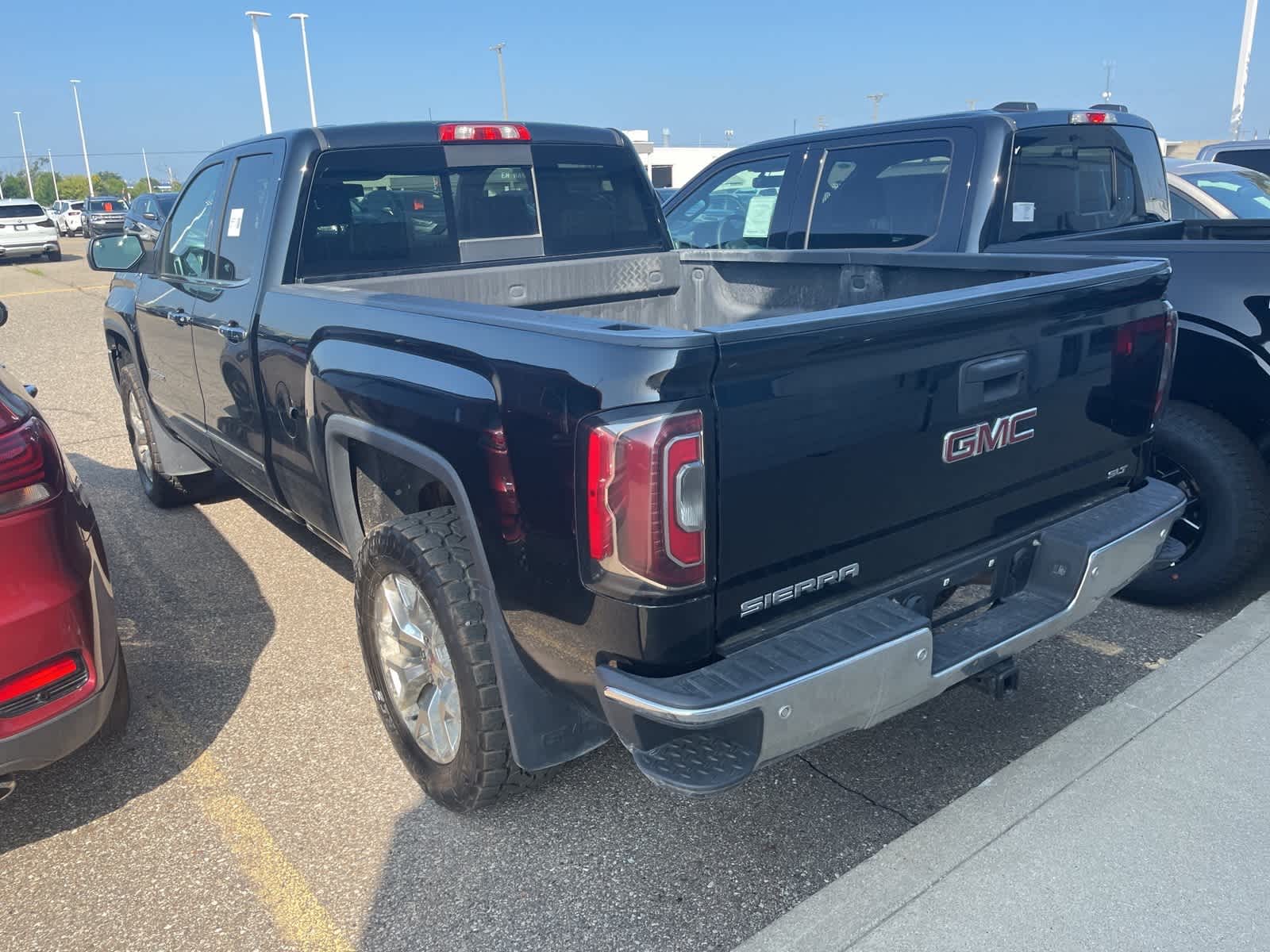 Thumbnail: 2017 GMC Sierra 1500 - 8
