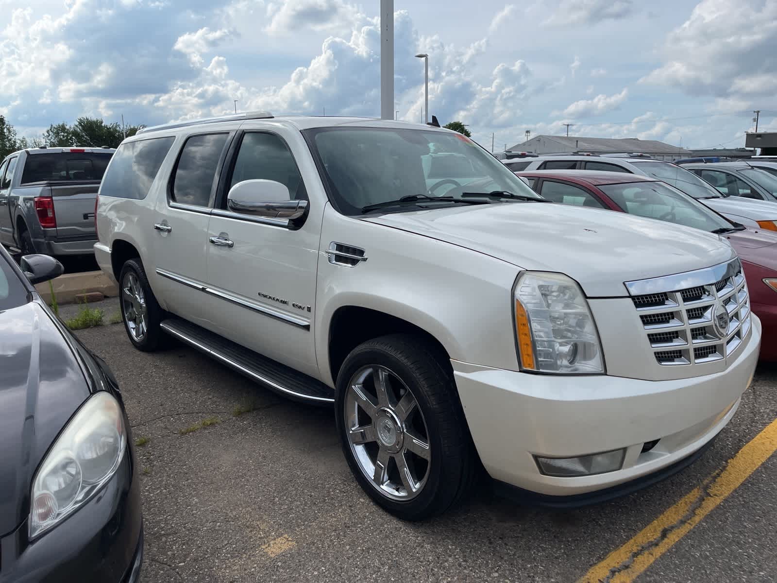 Thumbnail: 2008 Cadillac Escalade - 16