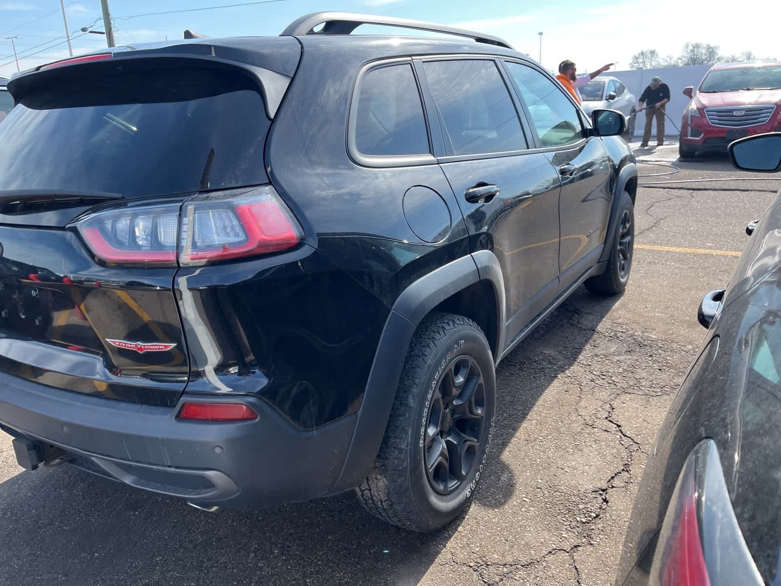 Thumbnail: 2021 Jeep Cherokee - 15