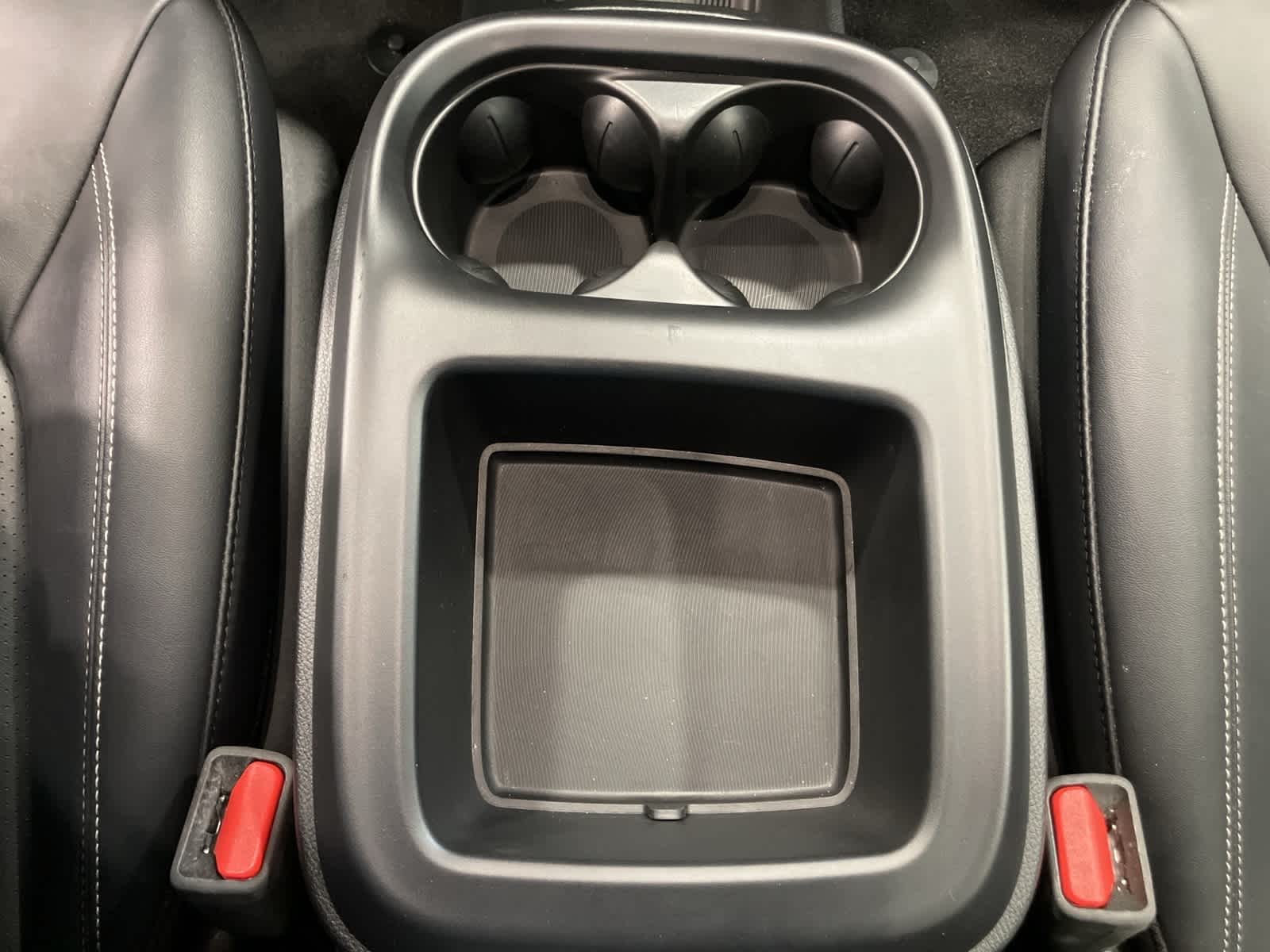 Thumbnail: 2025 Chrysler Pacifica - 16