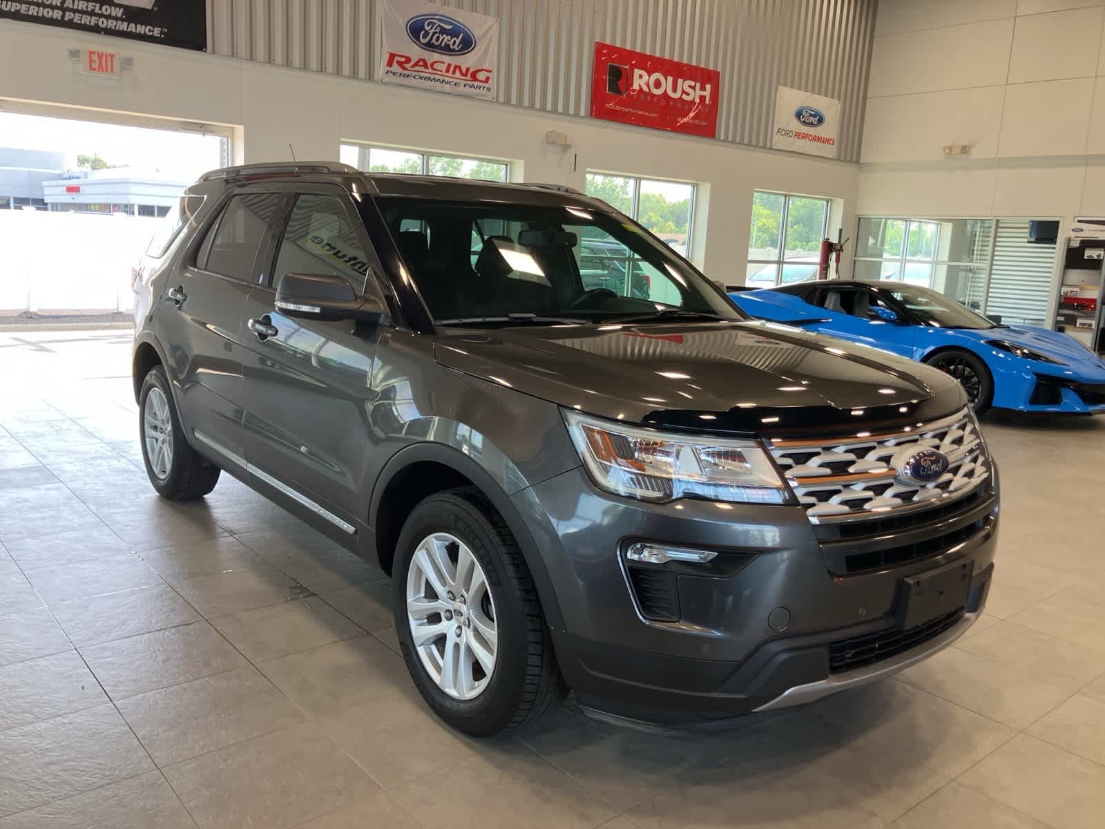 Thumbnail: 2019 Ford Explorer - 3
