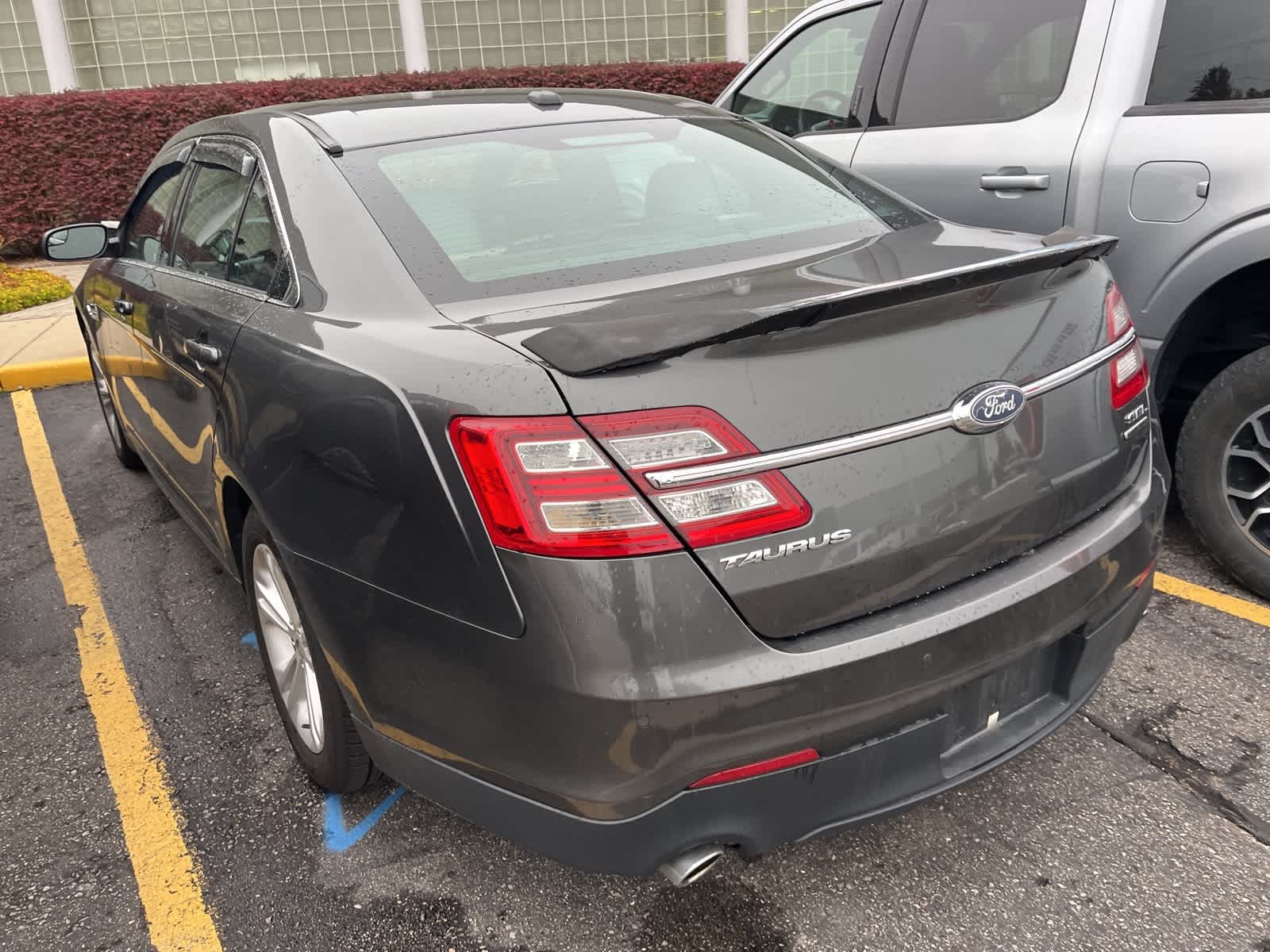 Thumbnail: 2017 Ford Taurus - 10