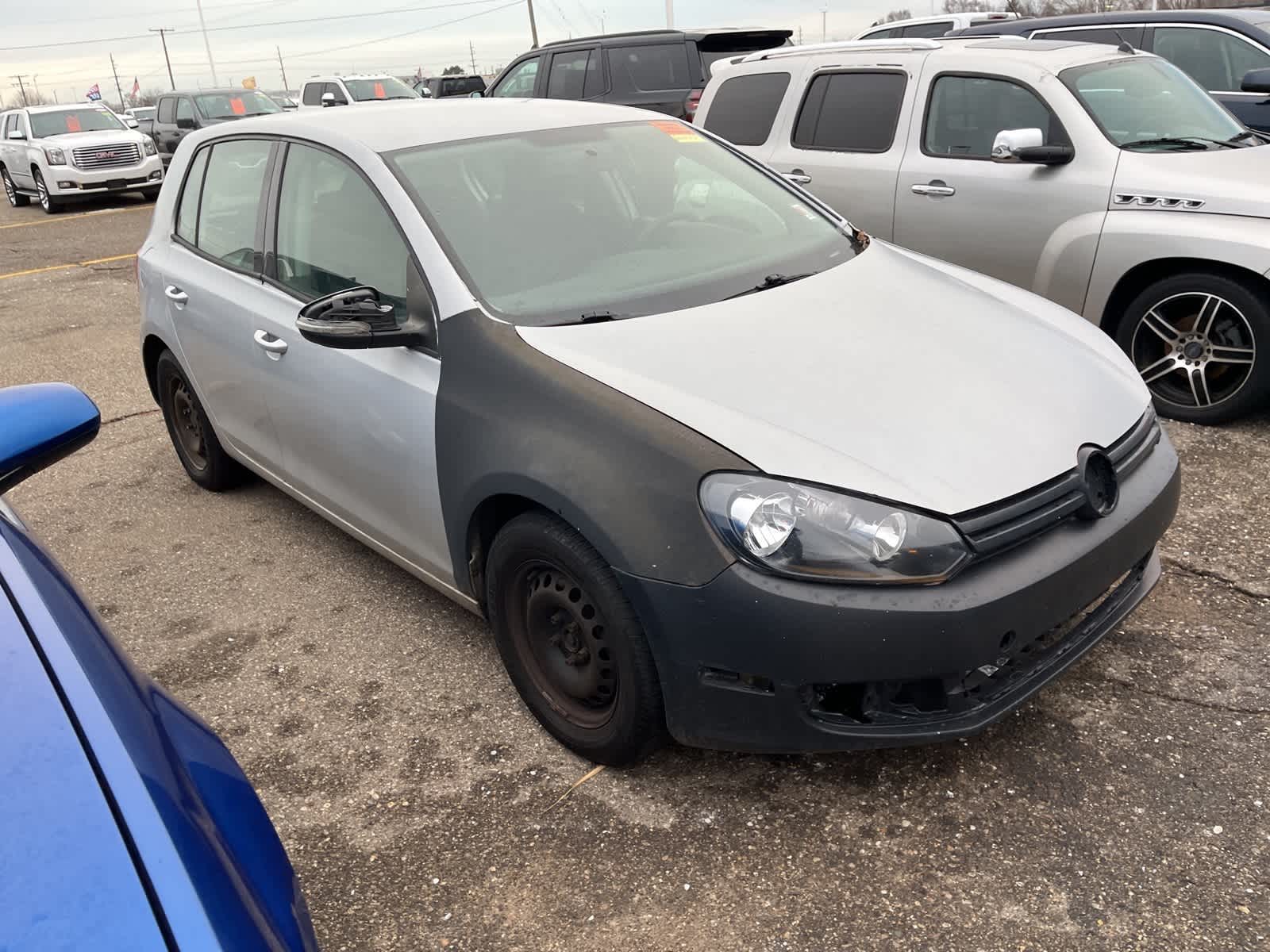 Thumbnail: 2010 Volkswagen Golf - 17