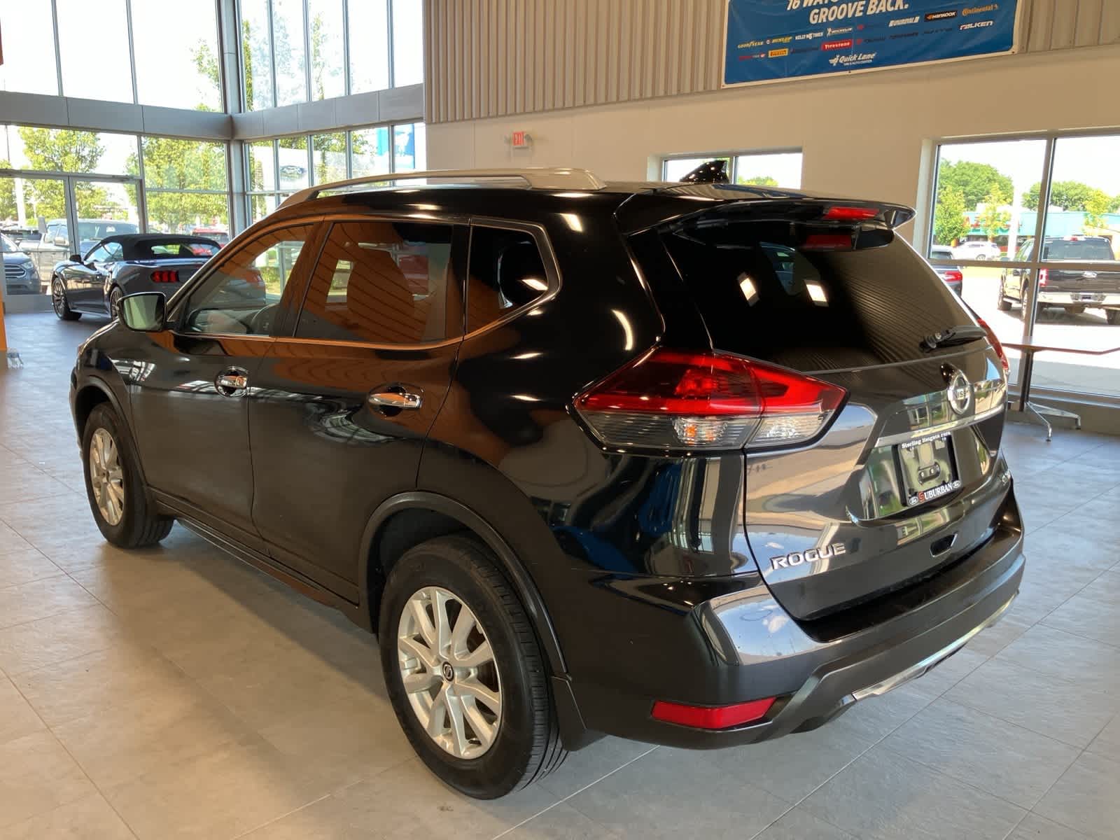 Thumbnail: 2018 Nissan Rogue - 7
