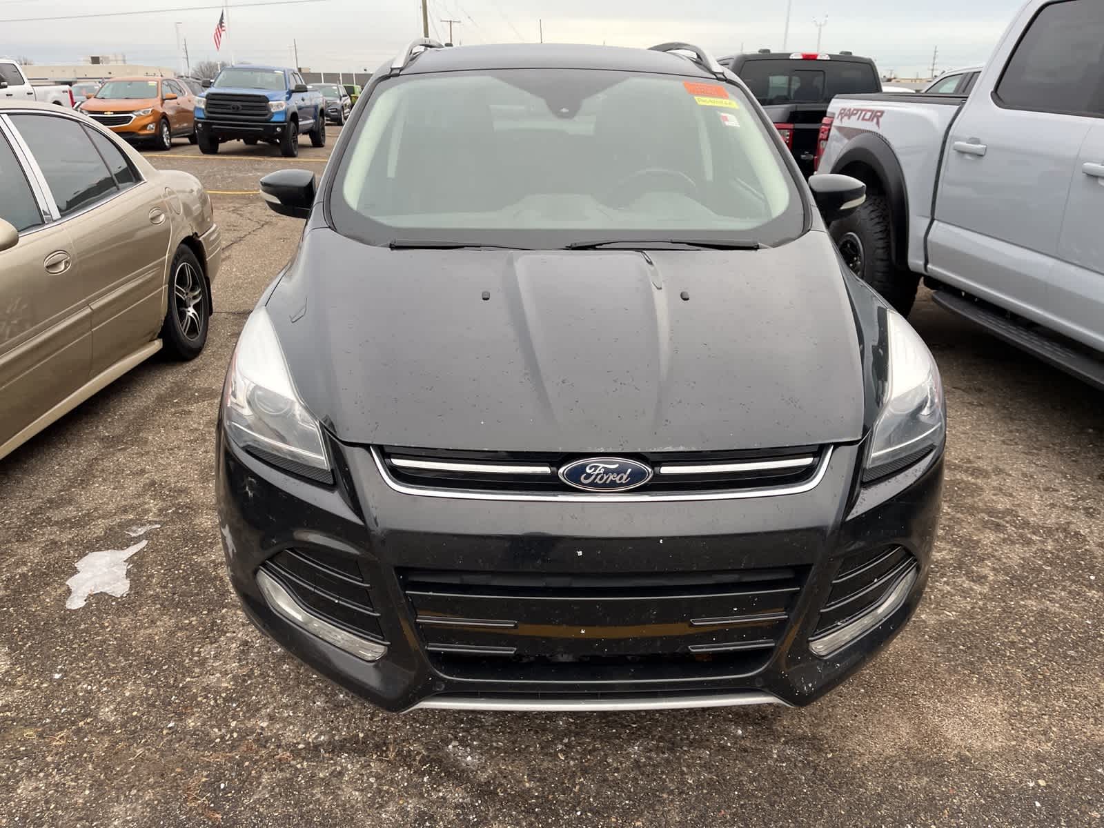 Thumbnail: 2015 Ford Escape - 23