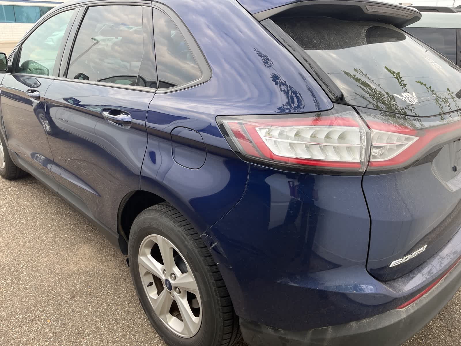 Thumbnail: 2016 Ford Edge - 9