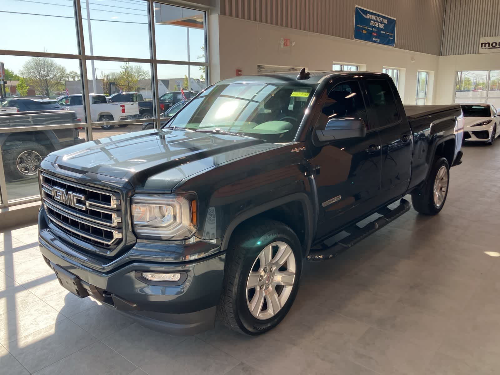 2017 GMC Sierra 1500  -
                  Sterling Heights, MI