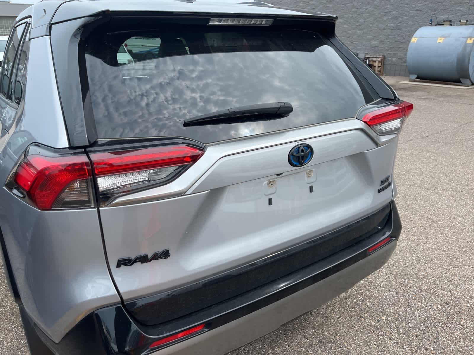 Thumbnail: 2022 Toyota RAV4 - 11