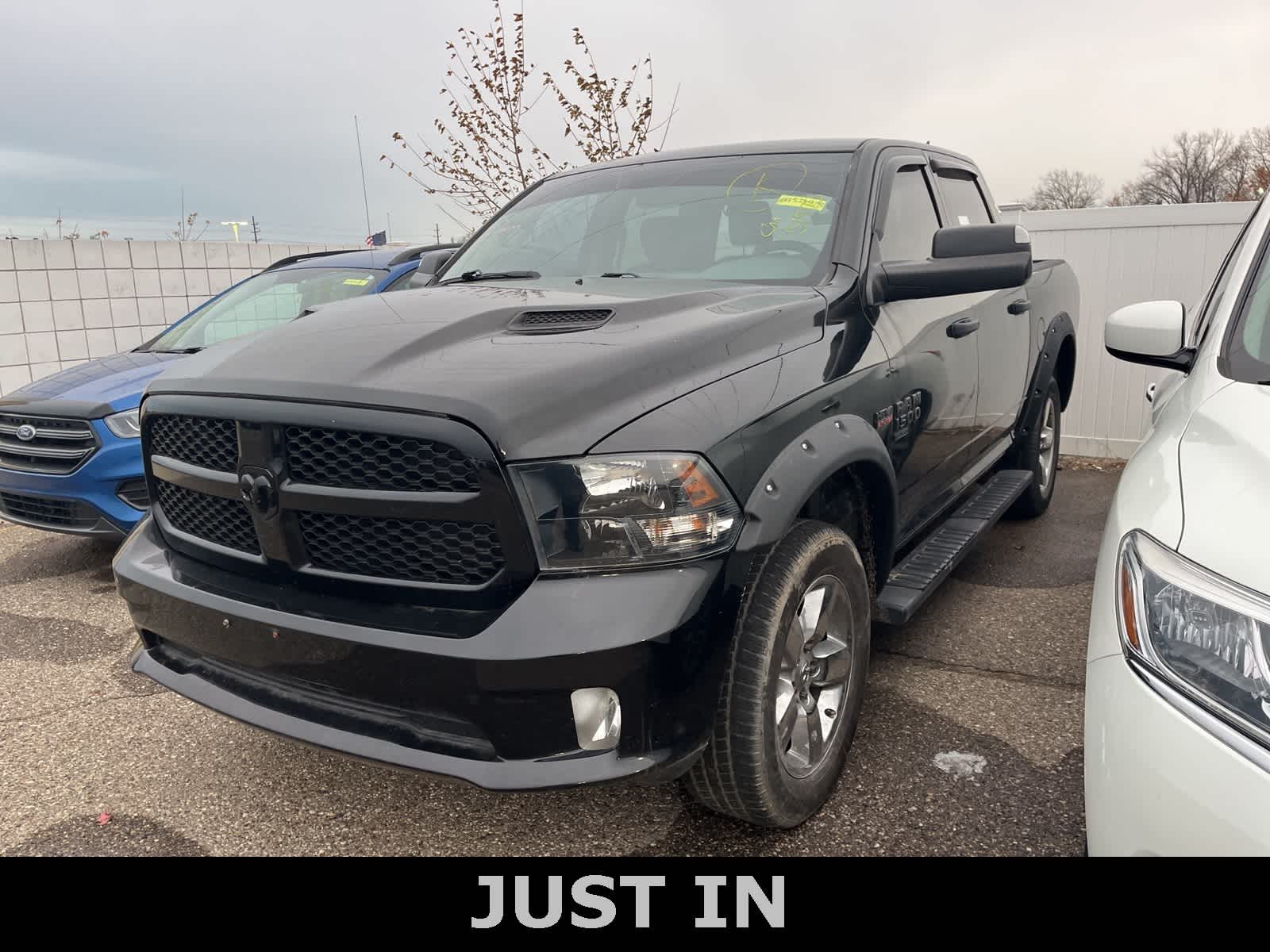 2019 RAM 1500 Classic Express -
                  Sterling Heights, MI
