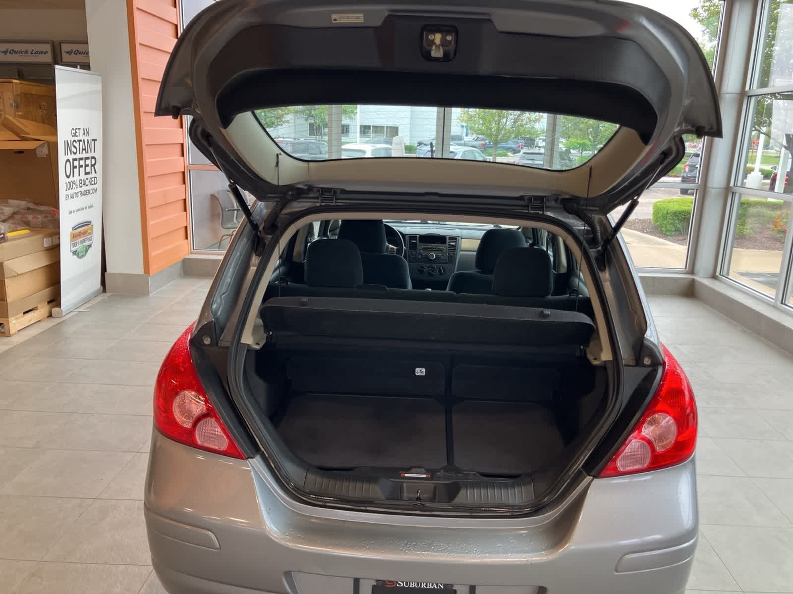 Thumbnail: 2012 Nissan Versa - 20