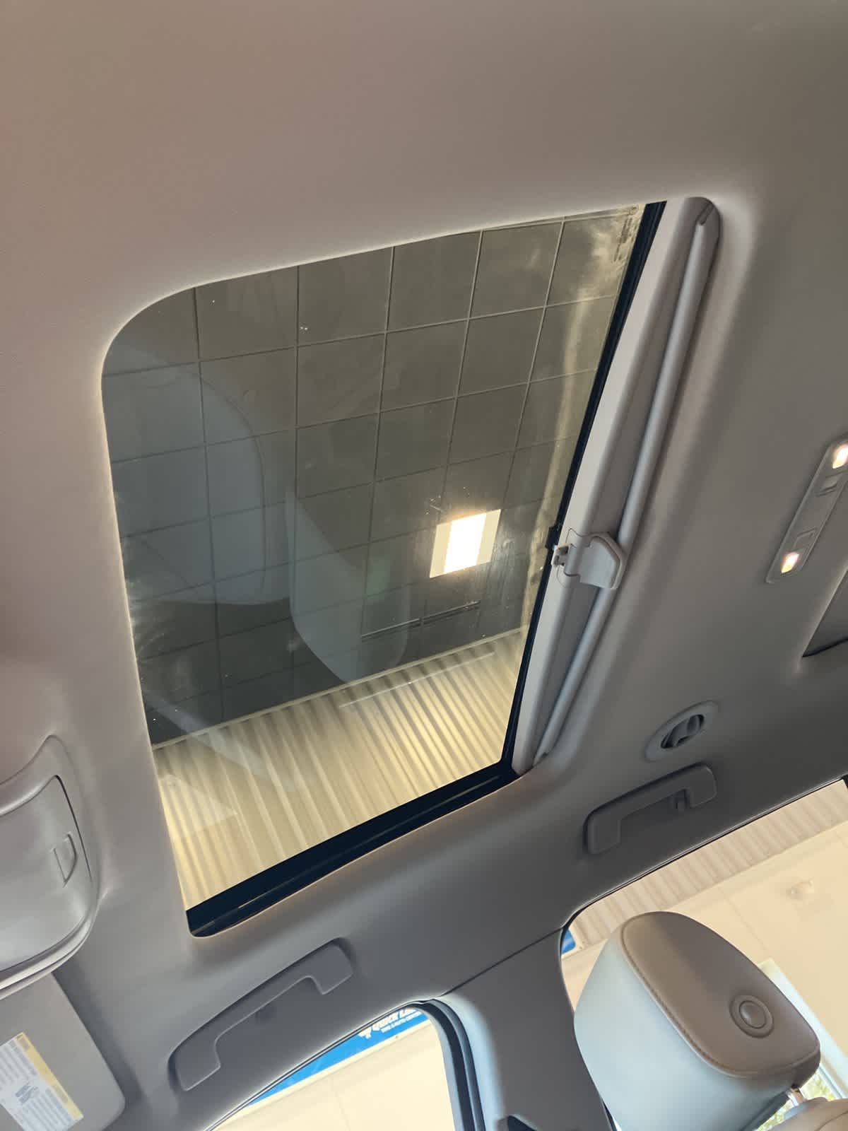 Thumbnail: 2017 GMC Acadia - 11