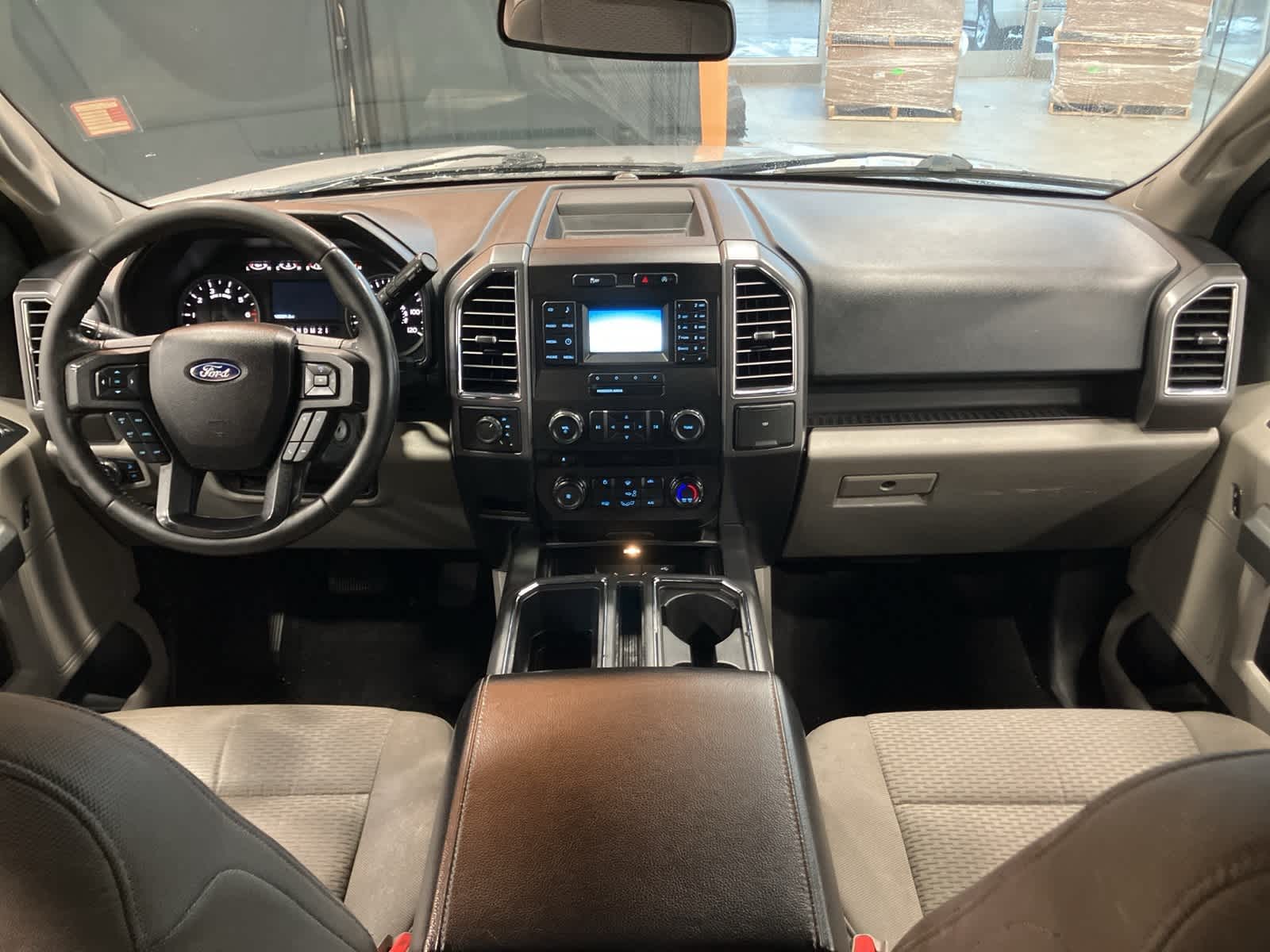 Thumbnail: 2016 Ford F-150 - 24