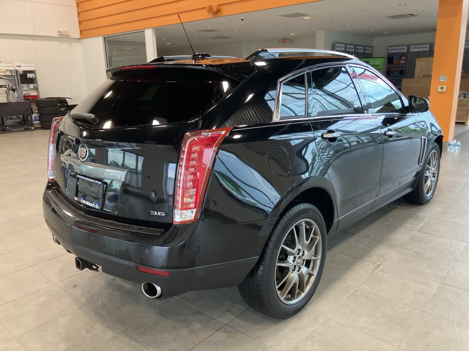 Thumbnail: 2016 Cadillac SRX - 5