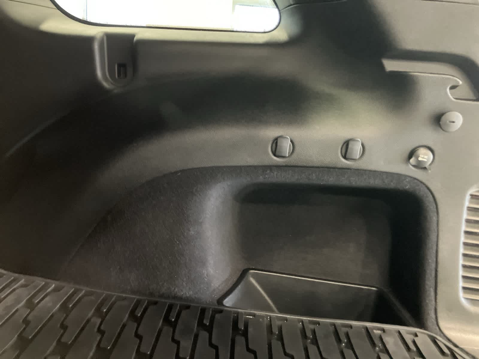 Thumbnail: 2021 Jeep Grand Cherokee - 28