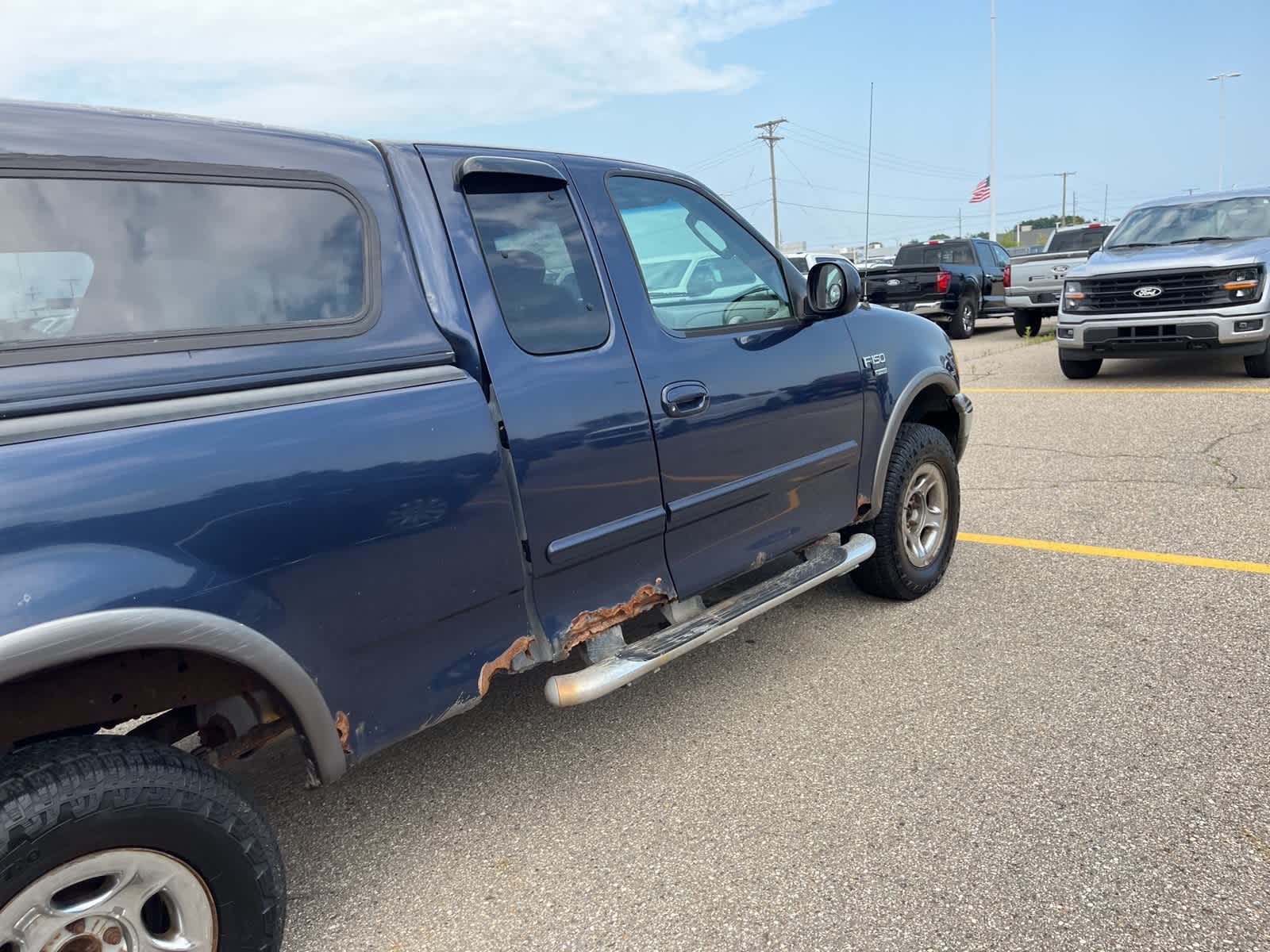Thumbnail: 2002 Ford F-150 - 17