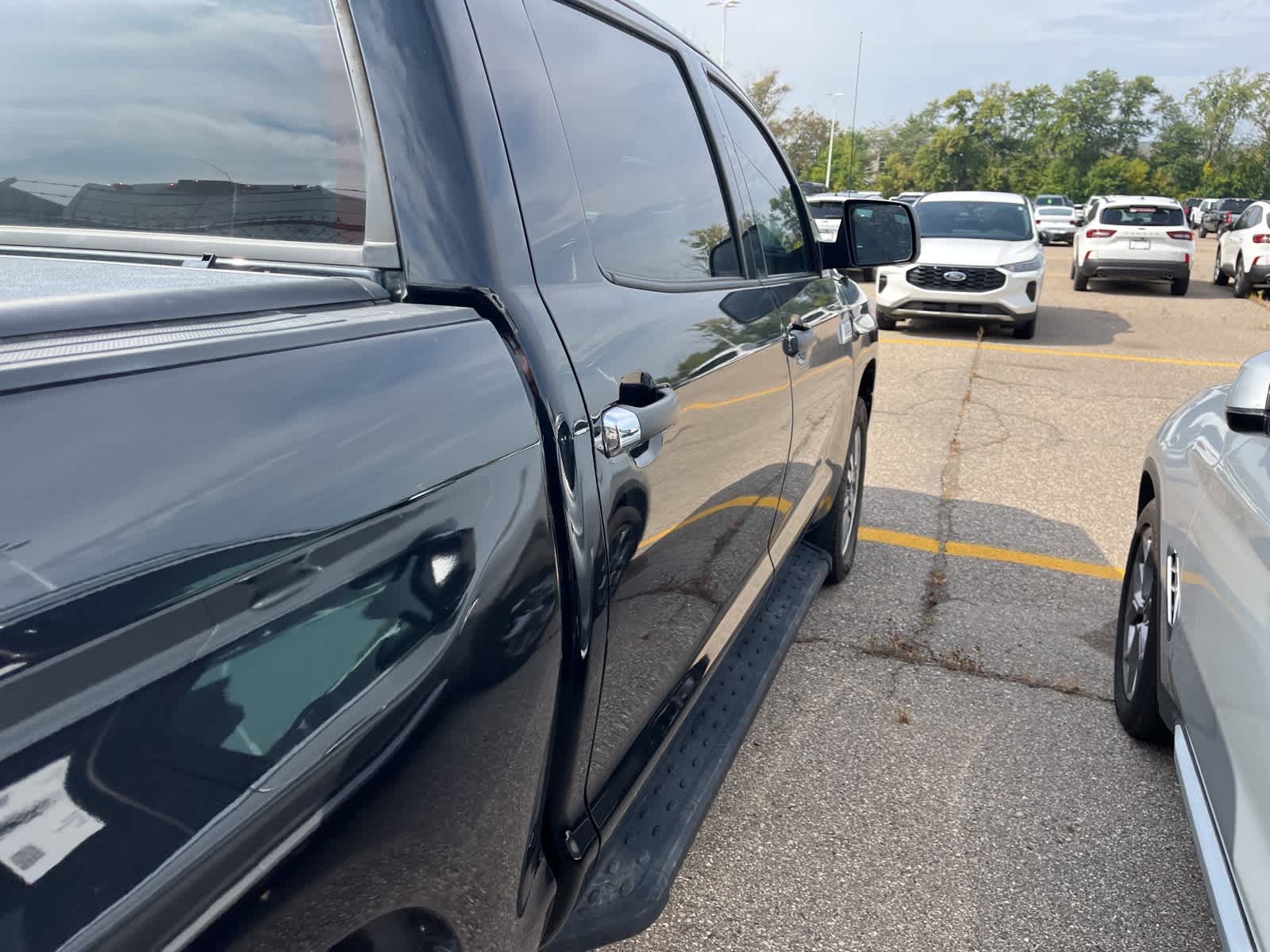 Thumbnail: 2019 Toyota Tundra - 18
