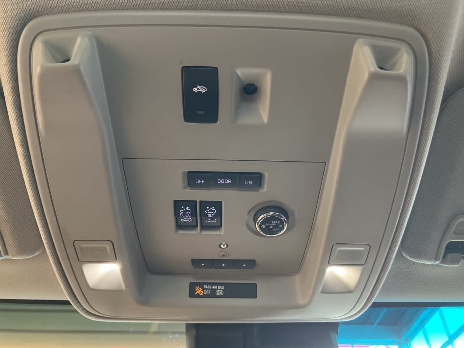 Thumbnail: 2020 GMC Yukon - 25