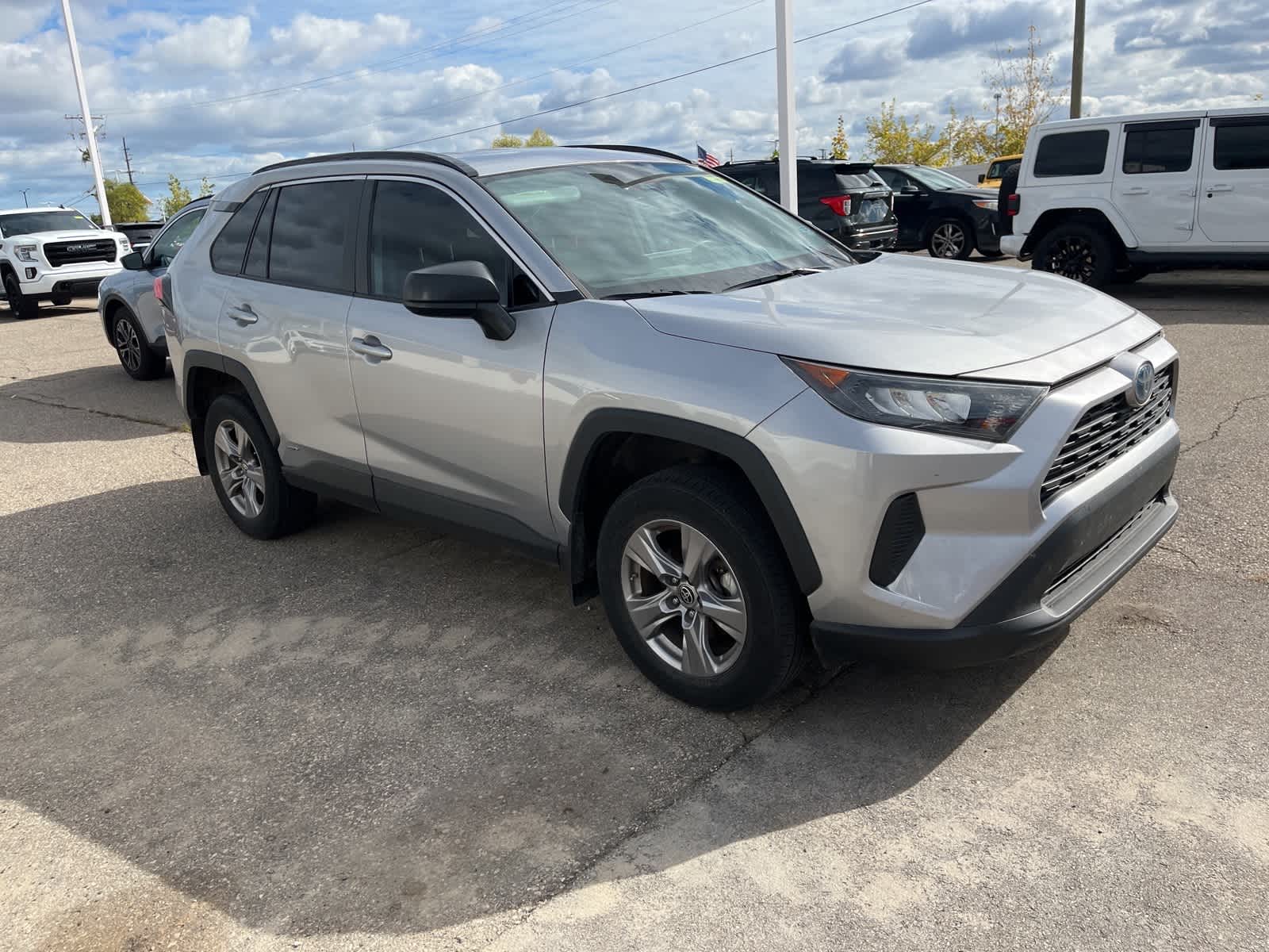 Thumbnail: 2022 Toyota RAV4 - 15