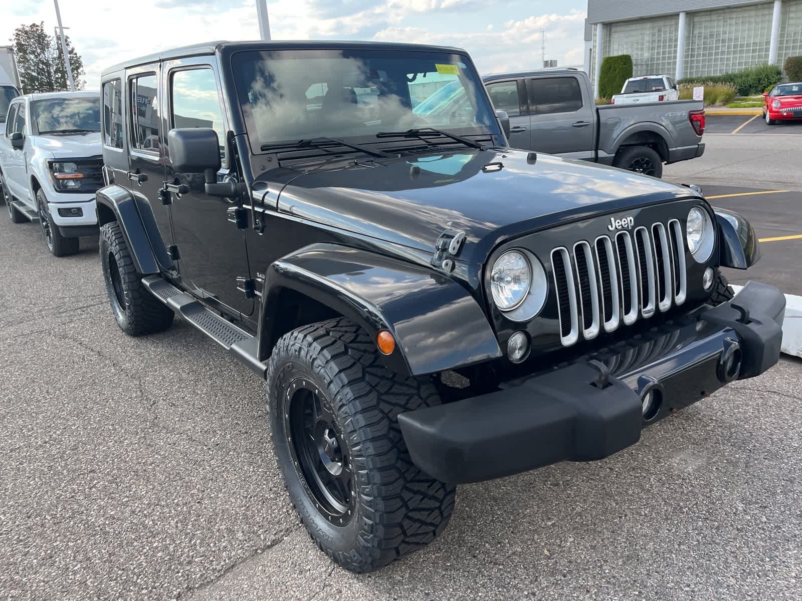 Thumbnail: 2019 Jeep Wrangler - 19