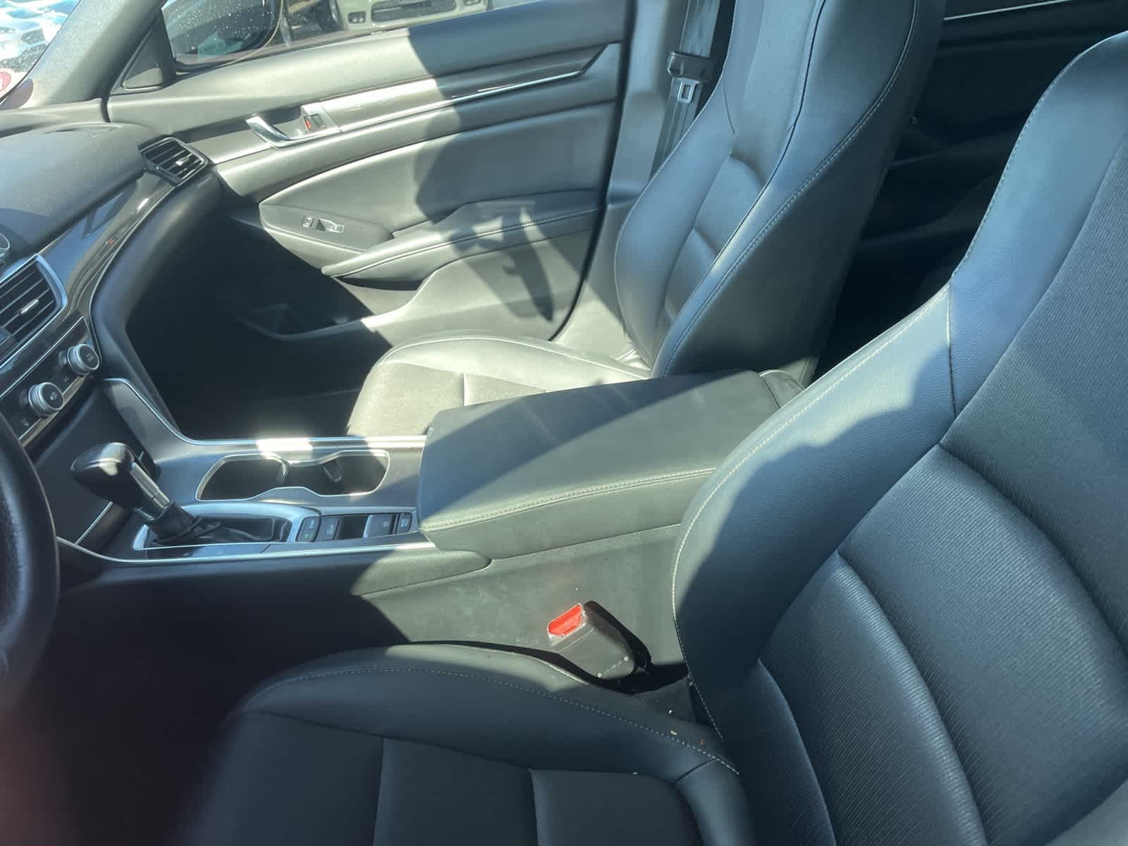Thumbnail: 2022 Honda Accord - 22