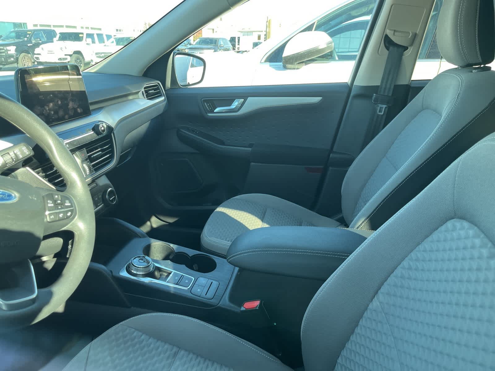 Thumbnail: 2020 Ford Escape - 23