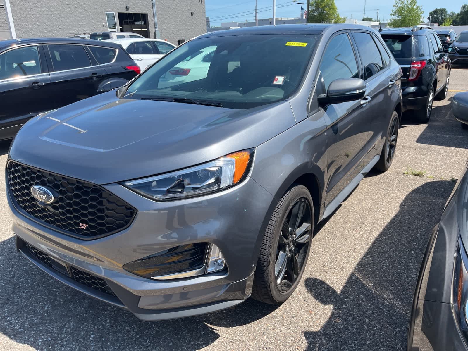 Thumbnail: 2024 Ford Edge - 3