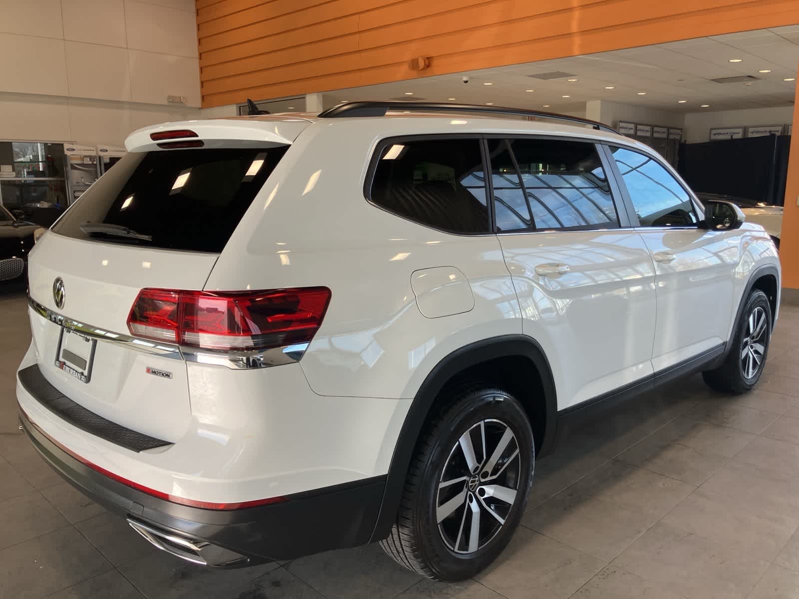 Thumbnail: 2021 Volkswagen Atlas - 5