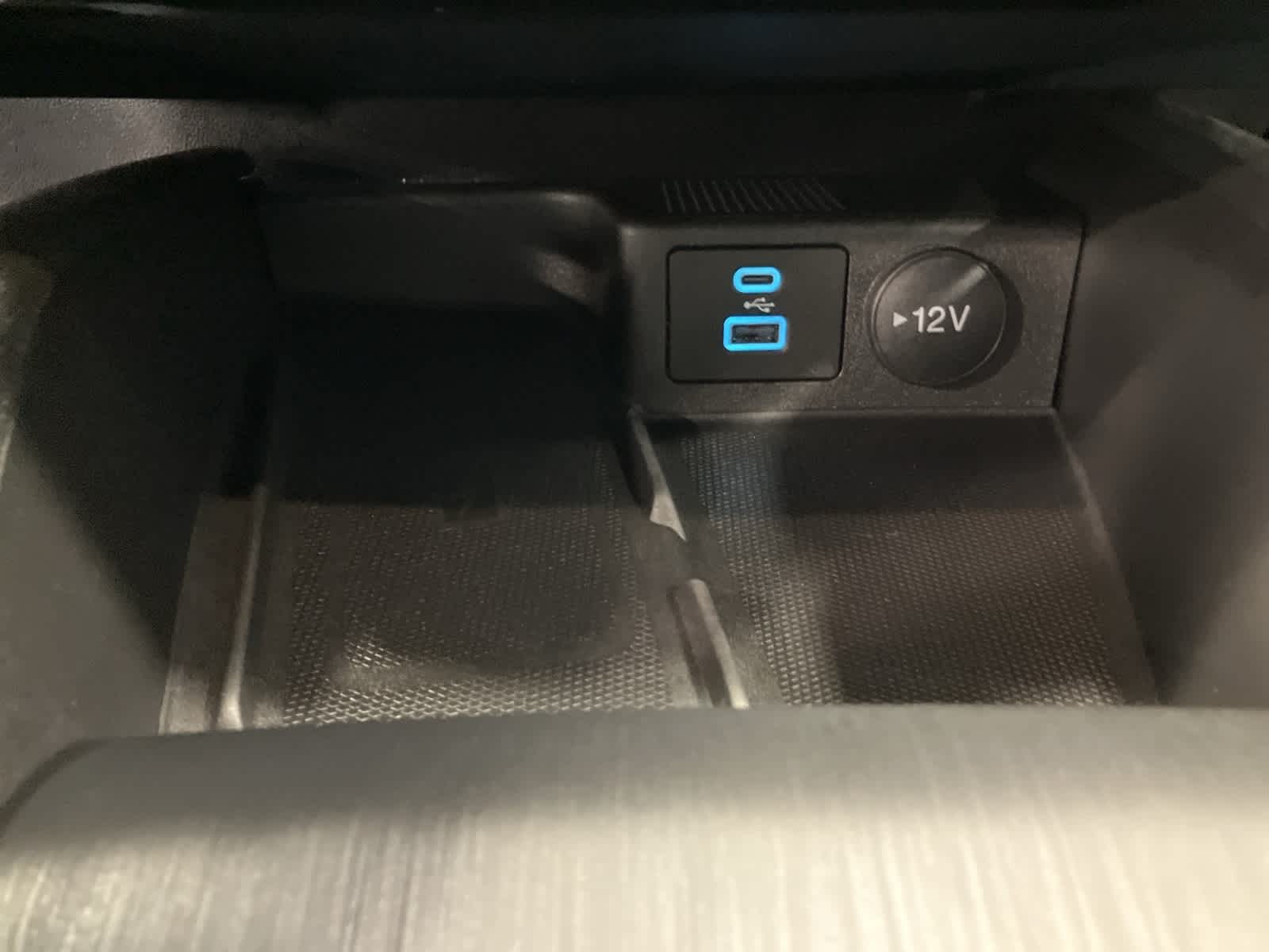 Thumbnail: 2023 Ford Escape - 20