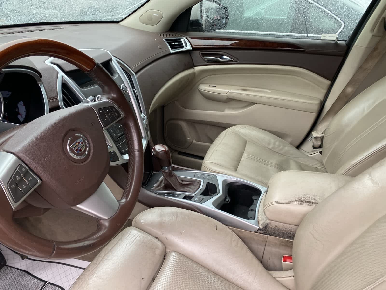 Thumbnail: 2010 Cadillac SRX - 11