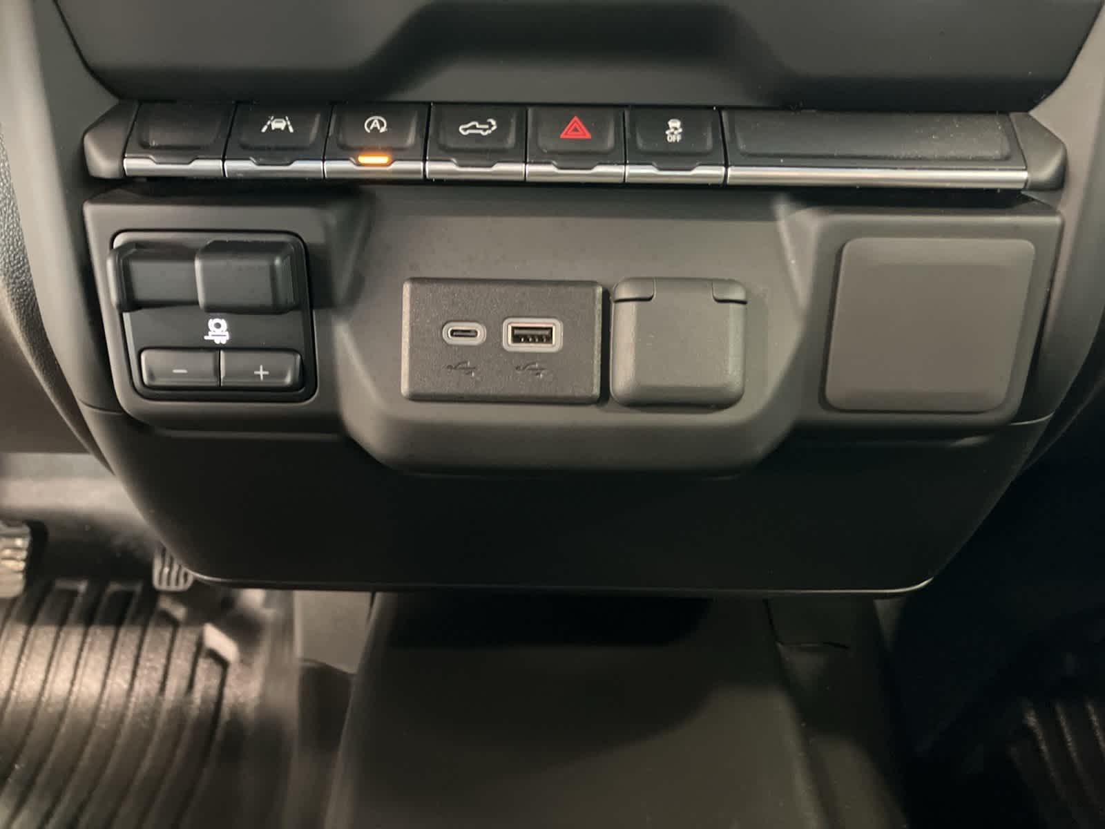 Thumbnail: 2023 GMC Sierra 1500 - 17