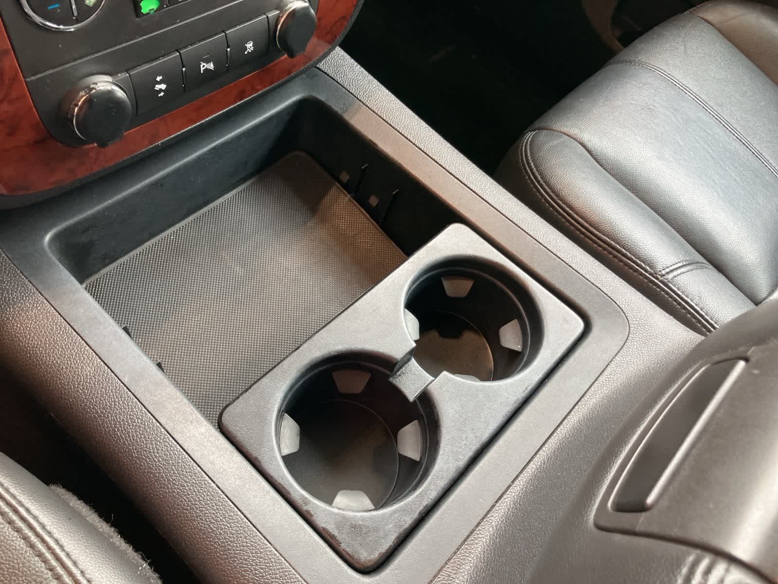 Thumbnail: 2010 Chevrolet Silverado 1500 - 16